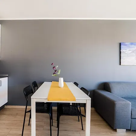 Apartment Stary Browar Deluxe By Bookinghost Poznan